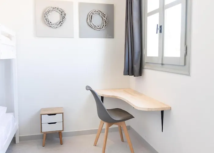 Navi B2 Brand New 2b/d In Naousa Apartament